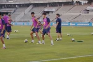 记者：埃里克-加西亚因肌肉超负荷缺席巴萨今日合练