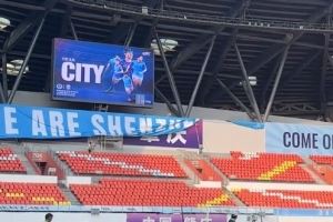 新鹏城本轮主场肇庆新区体育场可容纳2万人，球票已卖出超1.6万