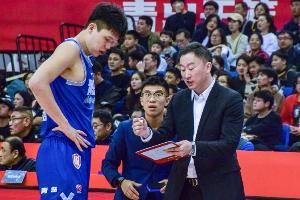 刘维伟现场观战首秀！杨瀚森：很开心 在场上努力做好该做的事